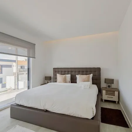 Aroeira Luxury House * Aroeira (Setubal)