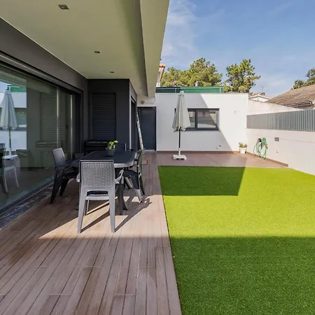 Aroeira Luxury House Prázdninový dům Aroeira (Setubal)